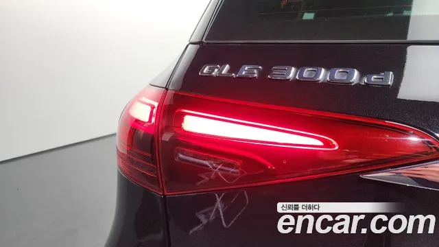Mercedes-Benz GLE-Class GLE-класс W167 — Фото автомобиля 21