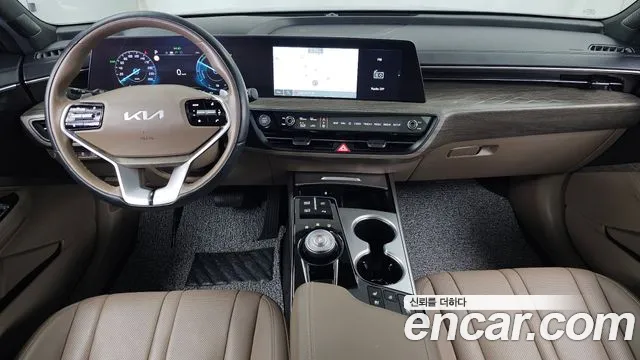 Kia K8 Hybrid — Фото автомобиля 10
