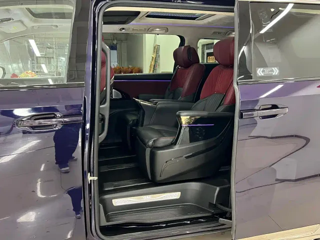 GAC Trumpchi E9 — Фото автомобиля 10