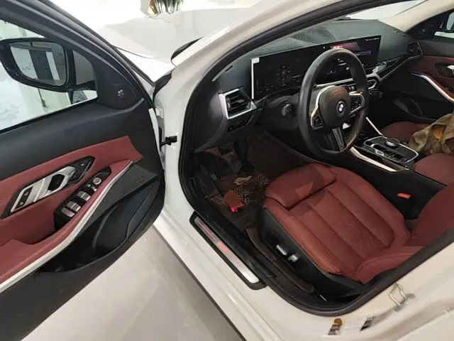 BMW i3 — Фото автомобиля 15