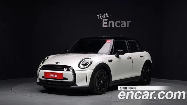 Фотография автомобиля — Mini Cooper