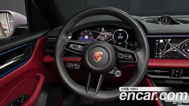 Porsche Macan — Фото автомобиля 13