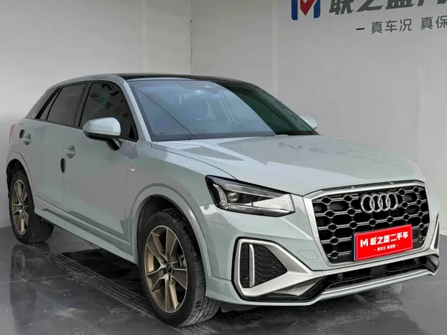 Audi Q2L — Фото автомобиля 3