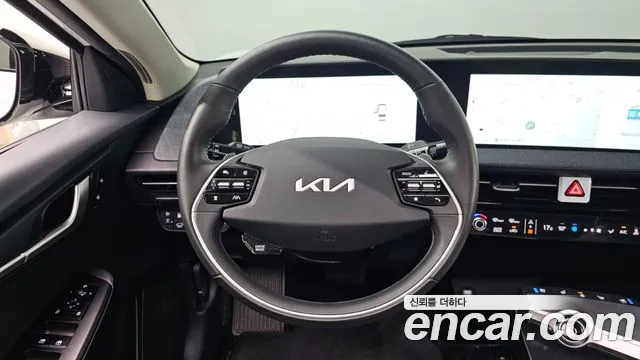 Kia EV6 — Фото автомобиля 19