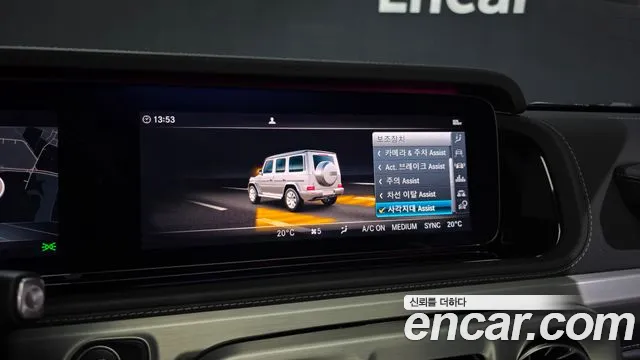 Mercedes-Benz G-Class — Фото автомобиля 16