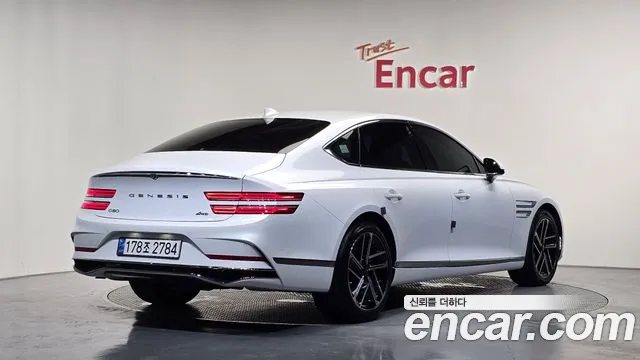 Genesis G80 Бензин 2.5 турбо AWD — Фото автомобиля 2
