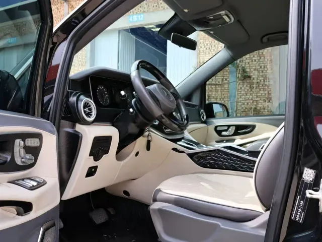 Mercedes-Benz Vito — Фото автомобиля 4