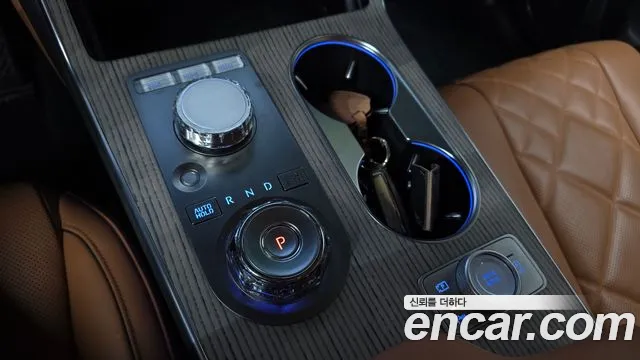 Genesis GV80 — Фото автомобиля 12