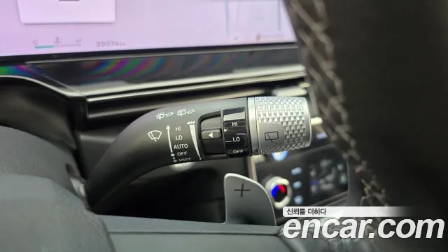 Genesis GV80 — Фото автомобиля 28