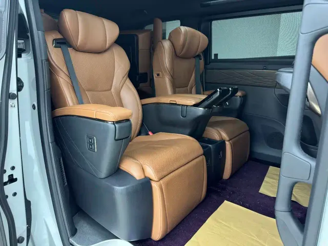 Toyota Vellfire — Фото автомобиля 14