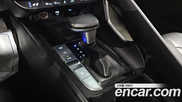 Hyundai AVANTE Новый Avante (CN7) — Фото автомобиля 9