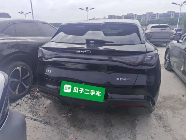 BYD Seal 06 GT — Фото автомобиля 5
