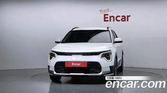 Kia Niro — Фото автомобиля 3