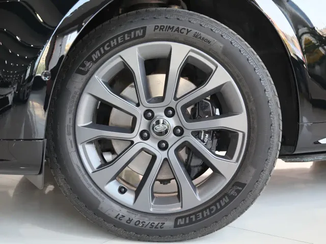 Land Rover Range Rover Sport 2023 400PS Dynamic SE — Фото автомобиля 6