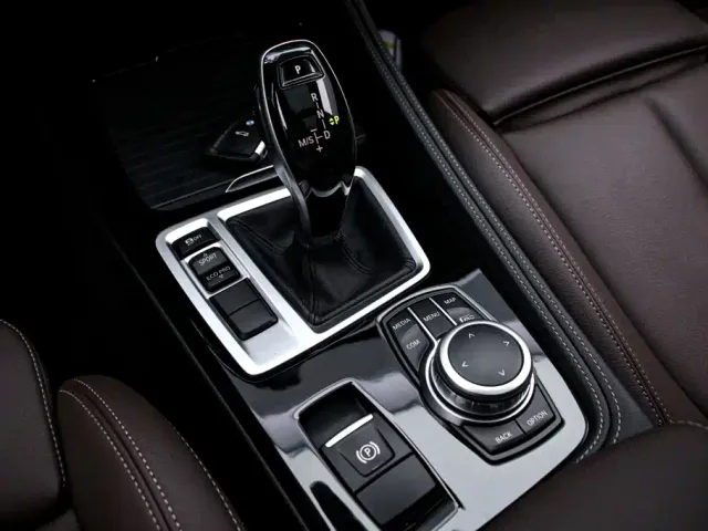BMW 1 Series — Фото автомобиля 10