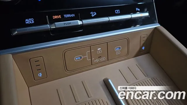 Hyundai Santa Fe MX5 — Фото автомобиля 19