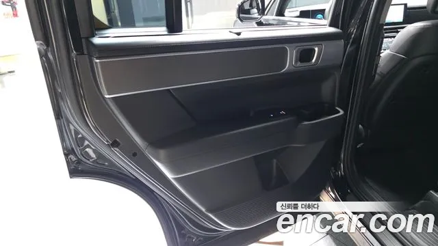Hyundai Santafe Santa Fe (MX5) Бензин 2.5T 2WD — Фото автомобиля 23