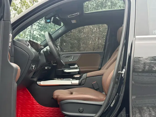 Mercedes-Benz GLB-Class — Фото автомобиля 7