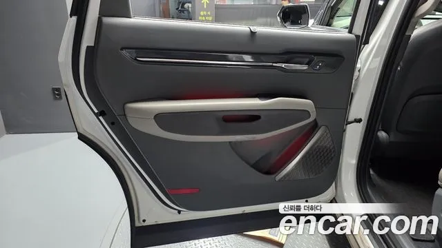 Kia EV9 — Фото автомобиля 14