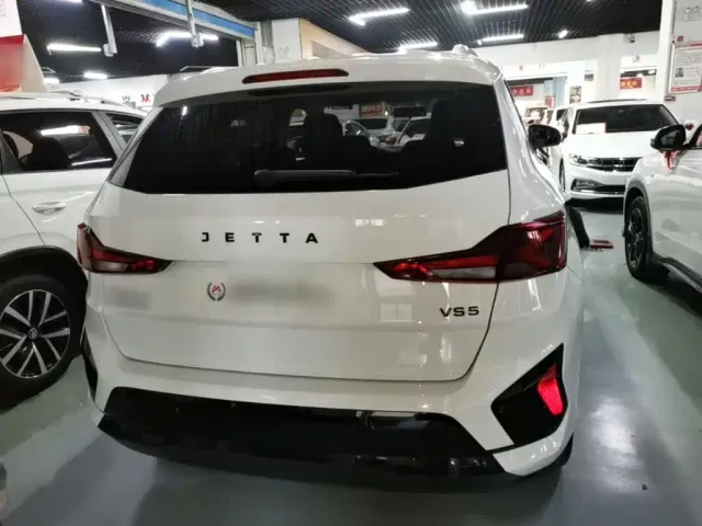 Jetta VS5 — Фото автомобиля 5