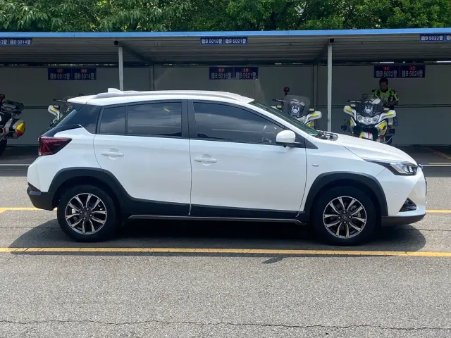 Toyota YARiS L Zhi Xuan — Фото автомобиля 8