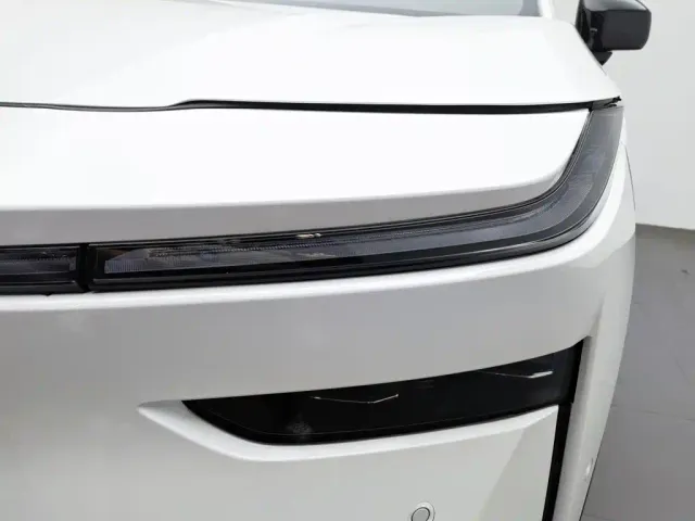 Toyota BoZhi 3X — Фото автомобиля 7