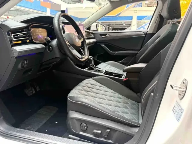 Volkswagen Sagitar — Фото автомобиля 12