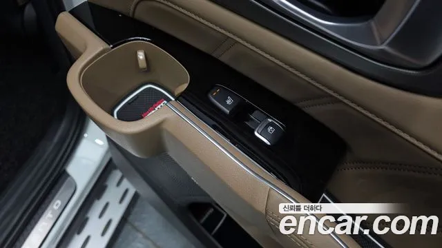 Kia Sorento — Фото автомобиля 24