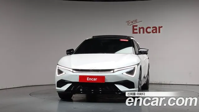 Фотография автомобиля — Kia EV6