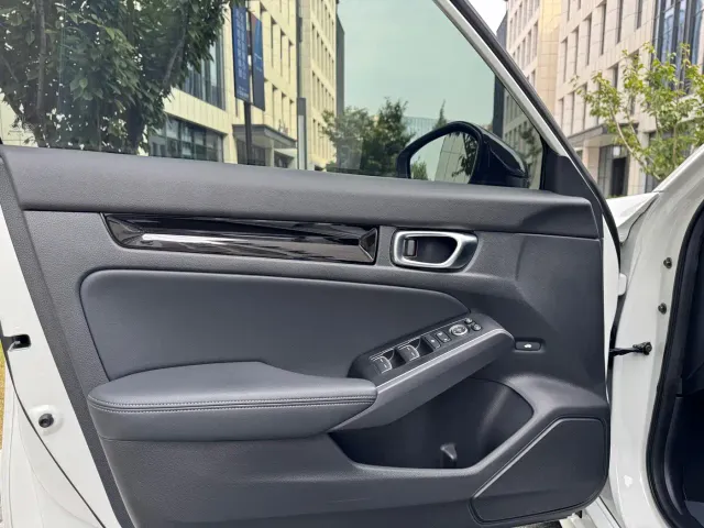 Honda Civic — Фото автомобиля 28