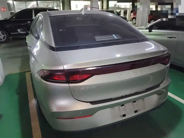 GAC Aion S — Фото автомобиля 5