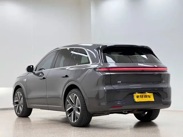 Li Auto L6 — Фото автомобиля 5