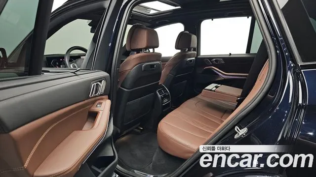 BMW X5 xDrive 40i M Sport — Фото автомобиля 8
