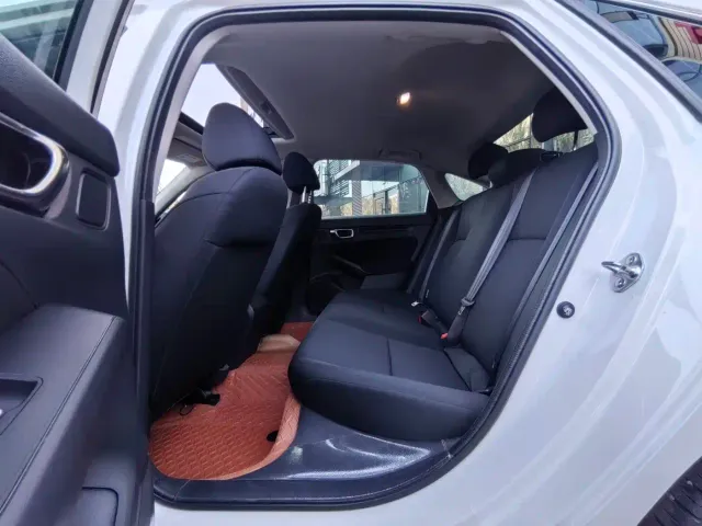 Honda Civic — Фото автомобиля 8