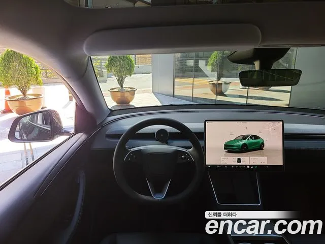 Tesla Model Y — Фото автомобиля 7