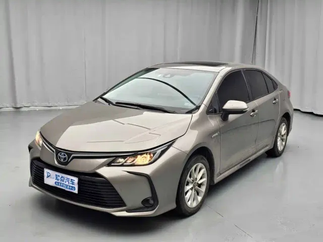 Фотография автомобиля — Toyota Corolla