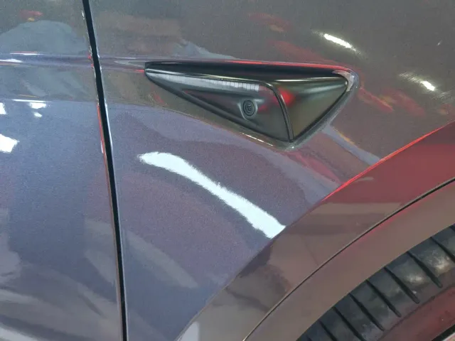 Tesla Model Y — Фото автомобиля 12