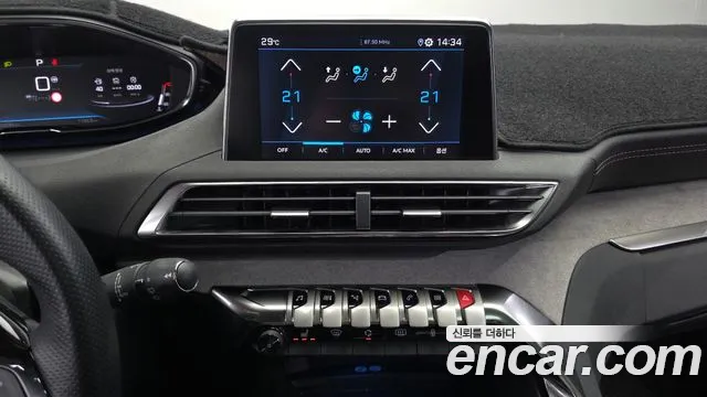 Peugeot 3008 — Фото автомобиля 14