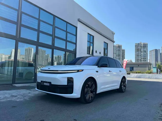 Фотография автомобиля — Li Auto L7