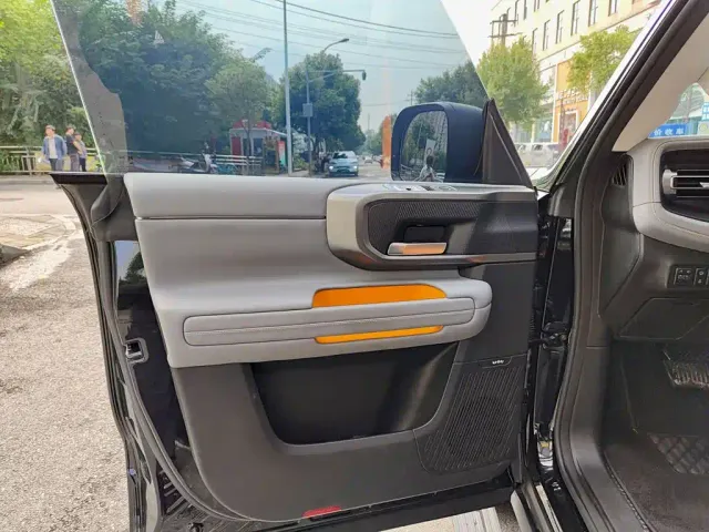 BAIC BJ40 — Фото автомобиля 6