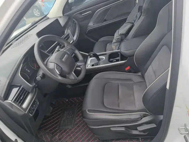 Haval H6 — Фото автомобиля 14