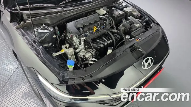 Hyundai Avante CN7 — Фото автомобиля 6