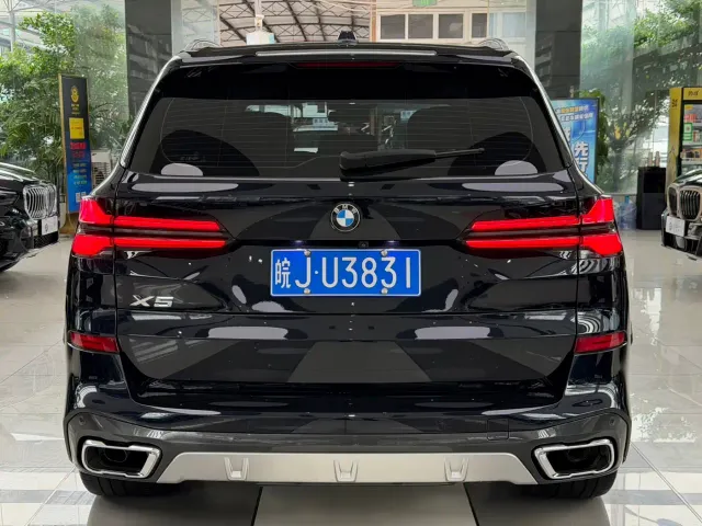 BMW X5 — Фото автомобиля 5