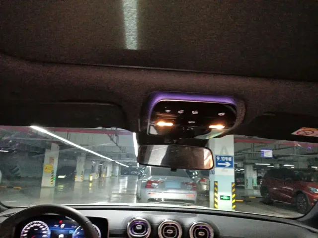 Mercedes-Benz C-Class — Фото автомобиля 17