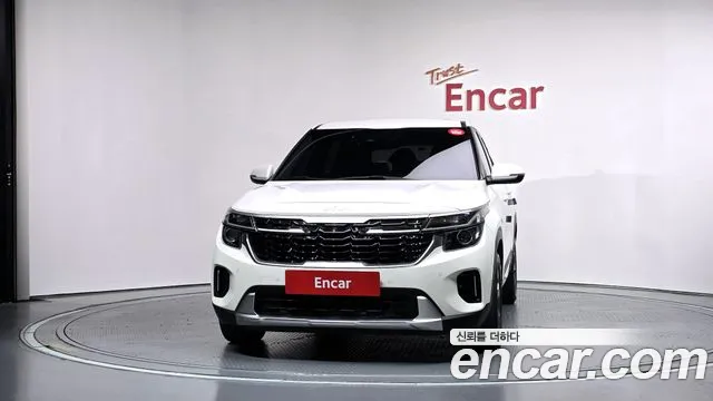 Kia Seltos — Фото автомобиля 3