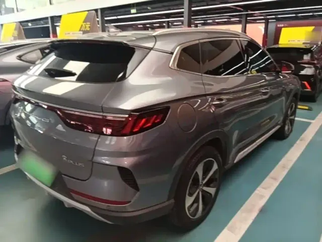 BYD Song PLUS — Фото автомобиля 6