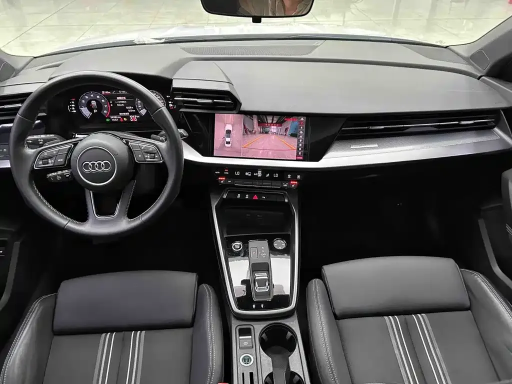 Audi Audi A3 2023 Facelift Sportback 35 TFSI Fashion Sport — Фото автомобиля 7