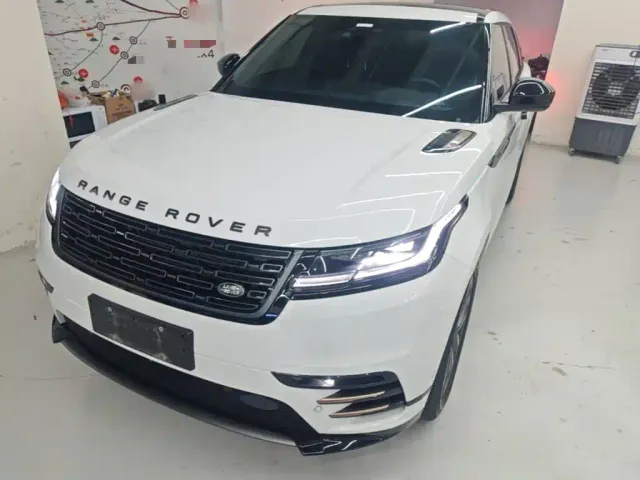 Фотография автомобиля — Land Rover Range Rover Velar
