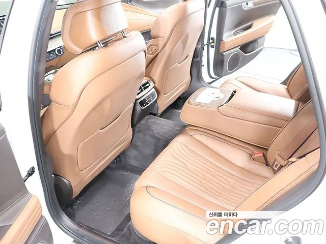 Genesis G80 Бензин 2.5 турбо AWD — Фото автомобиля 16
