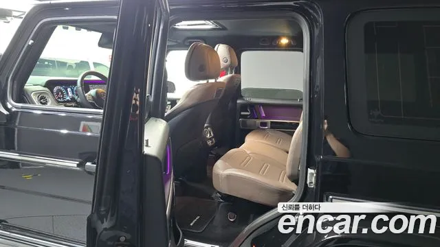 Mercedes-Benz G-Class — Фото автомобиля 11